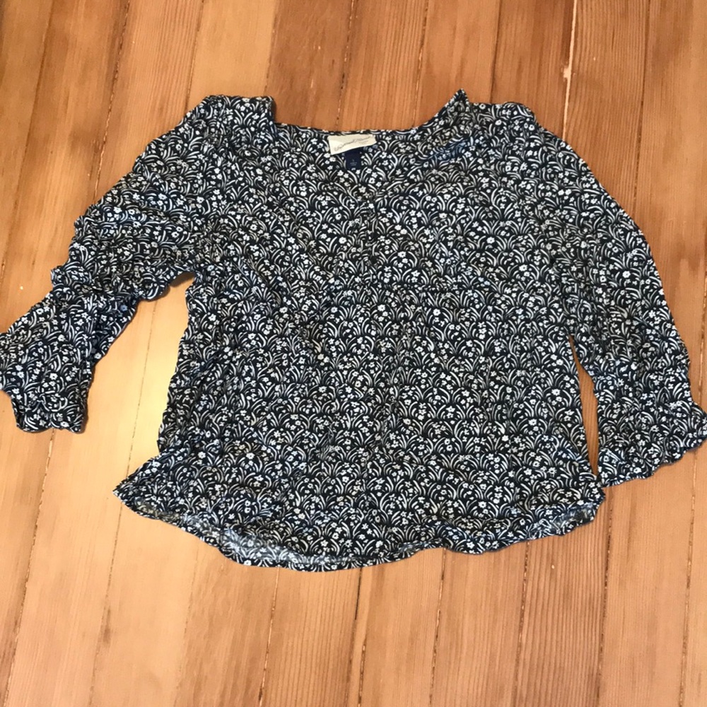 Perfect little blouse!